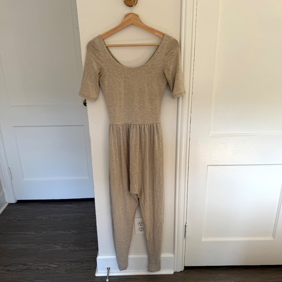 IMBODHI SLEEVED BŌDHI JUMPER - OATMEAL - Picture 6 of 12